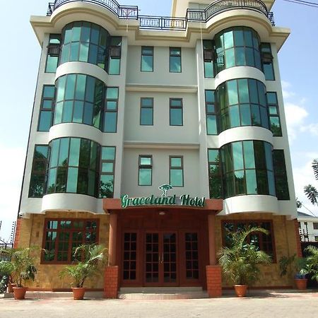 Grace Land Hotel Arusha Bagian luar foto
