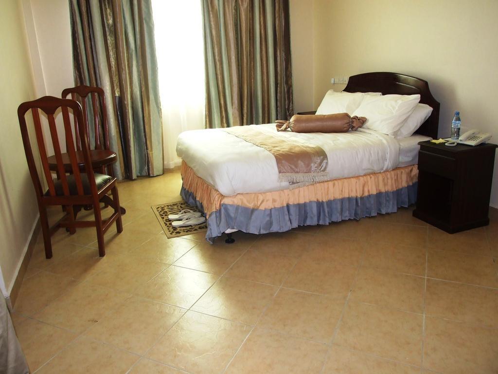 Grace Land Hotel Arusha Ruang foto
