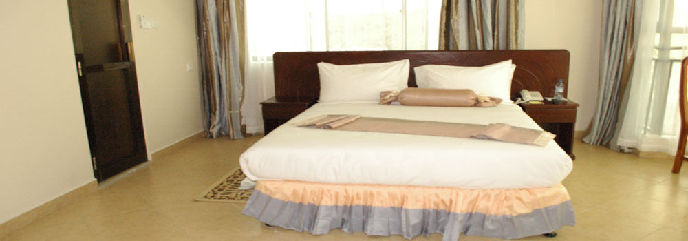 Grace Land Hotel Arusha Bagian luar foto